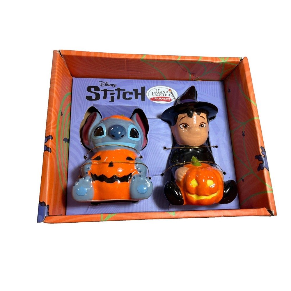 NIB Disney Lilo & Stitch Halloween Salt Pepper Shakers Witch Pumpkin Ceramic